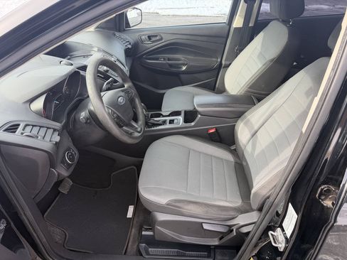 Used 2017 Ford Escape S FWD image 16