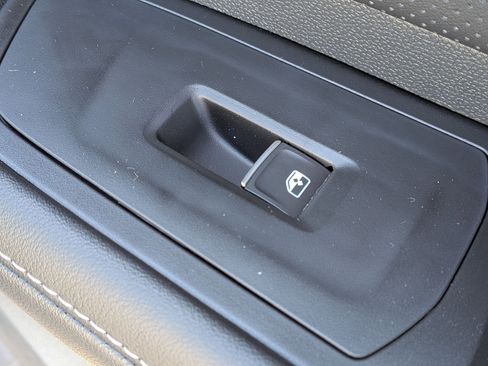 New 2026 Volkswagen Atlas SEL Premium R-Line image 38