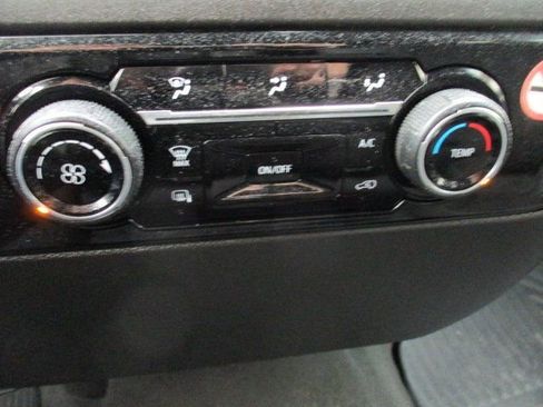 Used 2024 Chevrolet Silverado 3500 LT image 18