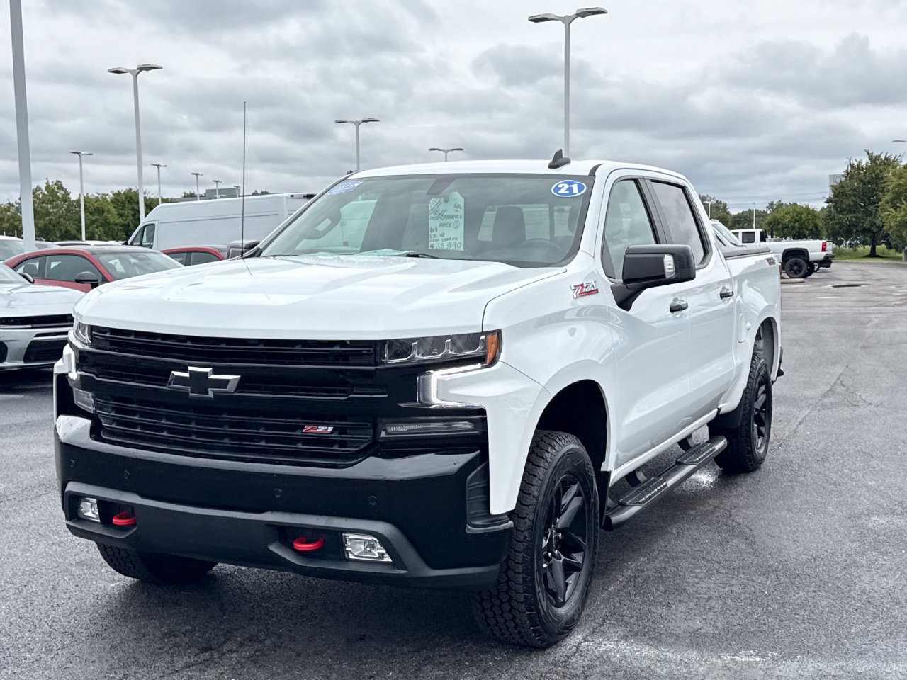 Used 2021 Chevrolet Silverado 1500 LT Trail Boss w/ Convenience Package II AWD/4WD image 7