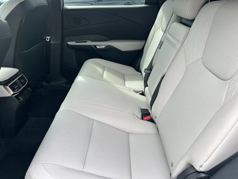 Used 2024 Lexus RX 350 Premium w/ Accessory Package (Z1) FWD image 15