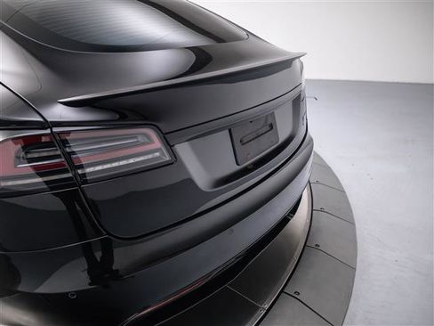 Used 2022 Tesla Model S Plaid image 33