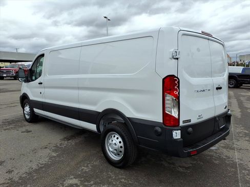 Used 2025 Ford Transit 150 Low Roof AWD image 3