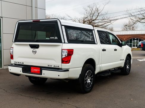 Certified 2023 Nissan Titan SV w/ Accessory Utility Package image 6
