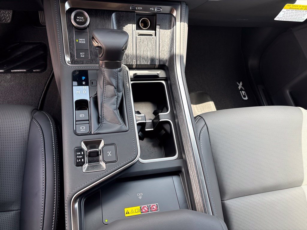Certified 2026 Lexus GX 550 w/ Cold Area Package AWD/4WD image 16