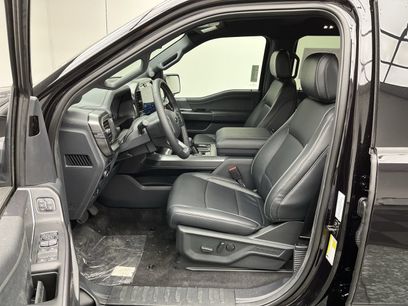 New 2026 Ford F150 Lariat w/ Equipment Group 501A Mid
