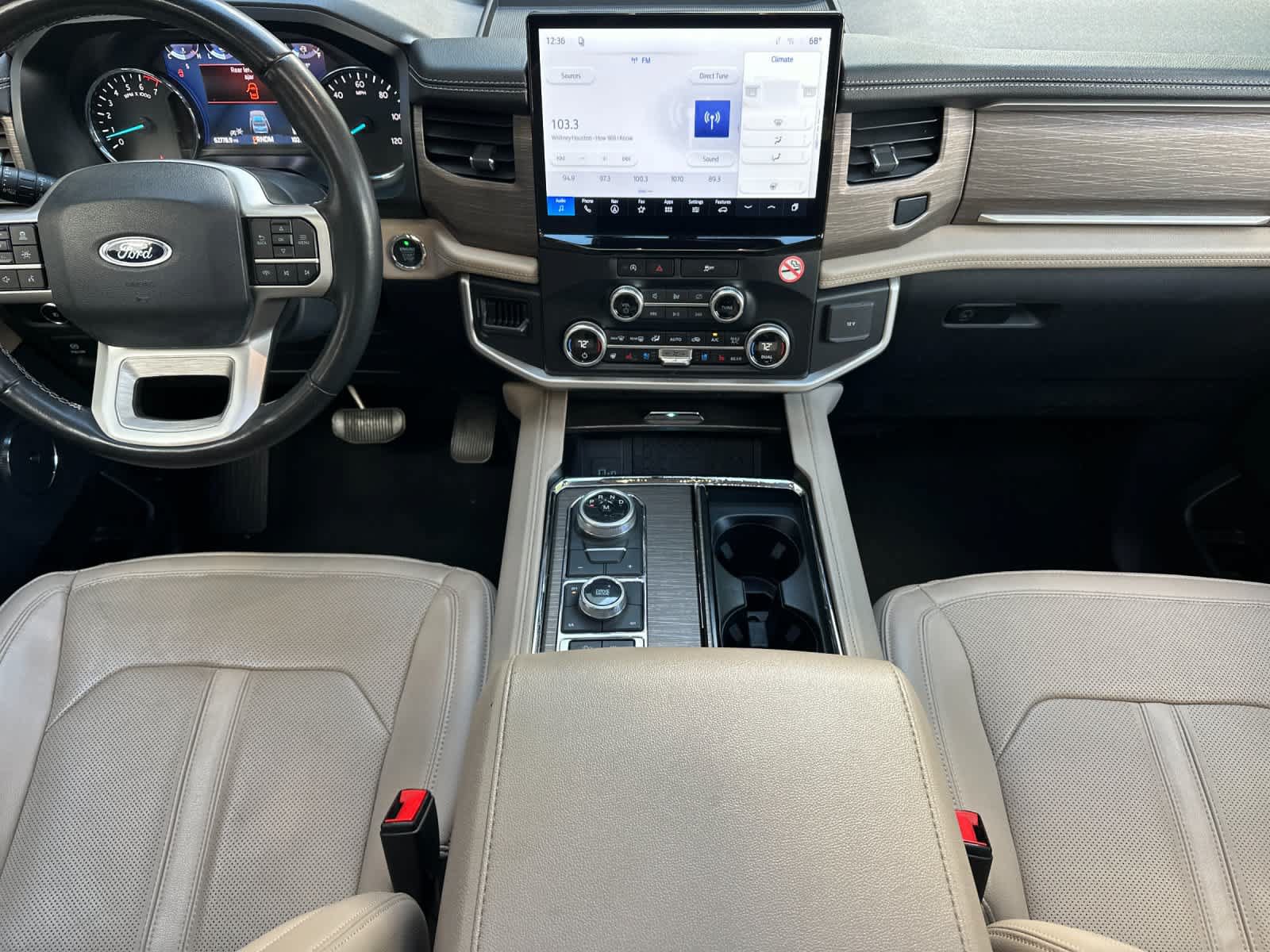Certified 2024 Ford Expedition Limited AWD/4WD image 3