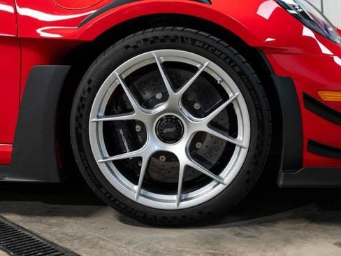 Used 2025 Porsche 911 GT3 RS RWD image 12
