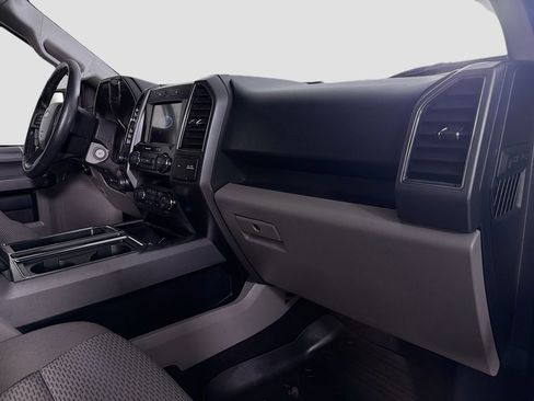 Used 2020 Ford F150 XLT w/ Equipment Group 302A Luxury AWD/4WD image 34