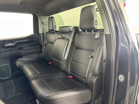 Used 2024 GMC Sierra 1500 SLT image 21