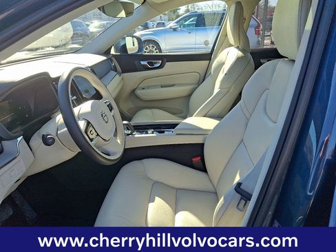 Certified 2023 Volvo XC60 B5 Plus w/ Climate Package image 14