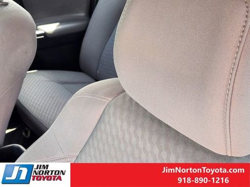 Used 2020 Toyota Tacoma SR w/ SR Convenience Package RWD image 16