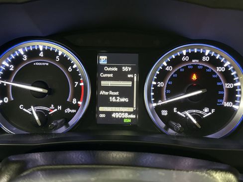 Used 2019 Toyota Highlander XLE image 22