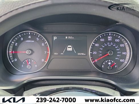 Certified 2024 Kia Forte LXS FWD image 20