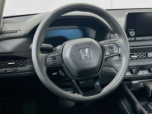 Used 2024 Honda Accord EX image 17