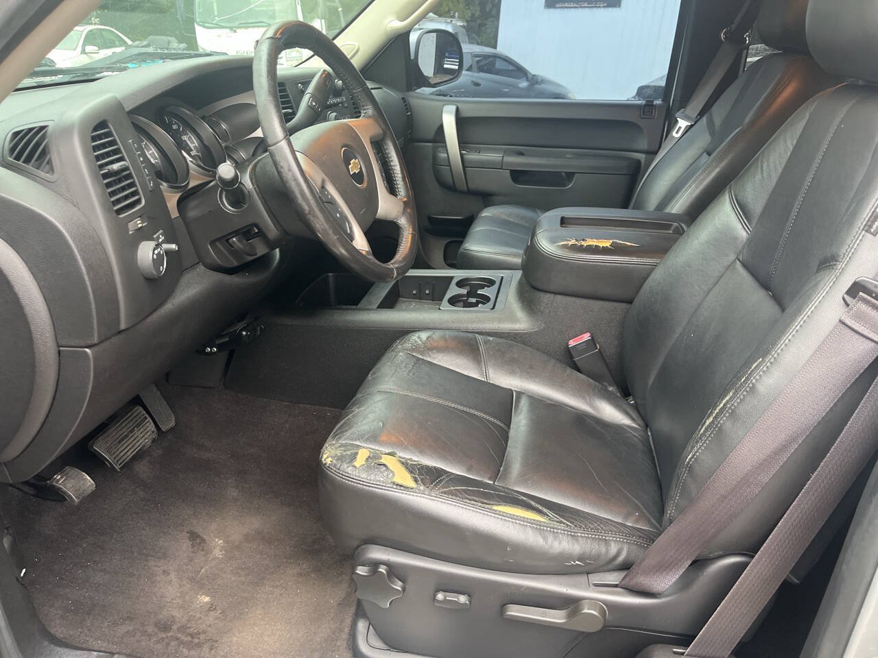 Used 2013 Chevrolet Silverado 1500 LT w/ All-Star Edition AWD/4WD image 12