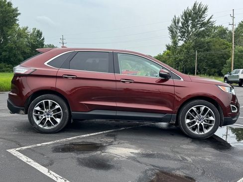 Used 2016 Ford Edge Titanium w/ Equipment Group 301A AWD/4WD image 4