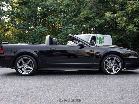 Used 2003 Ford Mustang GT RWD image 9