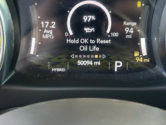 Used 2022 Jeep Wrangler Unlimited Sahara AWD/4WD image 4