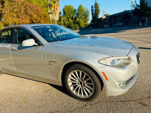 Used 2011 BMW 535i xDrive Sedan image 7