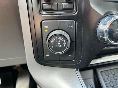 Used 2024 Ford F150 Lariat w/ Equipment Group 502A High image 15