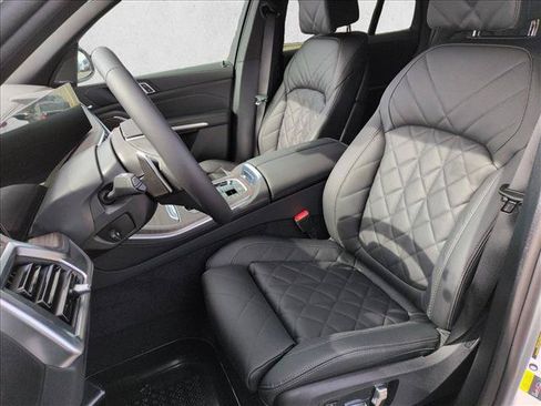 New 2026 BMW X5 xDrive50e AWD/4WD image 4
