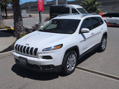 Used 2016 Jeep Cherokee Limited w/ Luxury Group AWD/4WD image 1