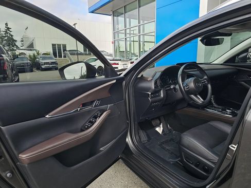 Used 2022 MAZDA CX-30 AWD 2.5 S w/ Premium Package image 58
