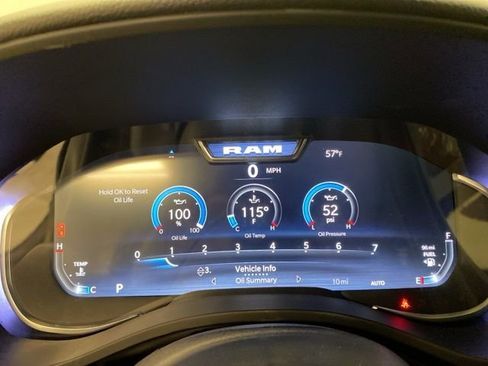 Used 2026 RAM 1500 4x4 Crew Cab image 9