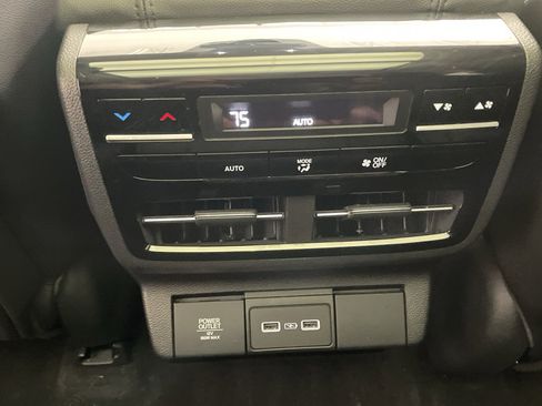 Used 2024 Acura MDX SH-AWD image 31