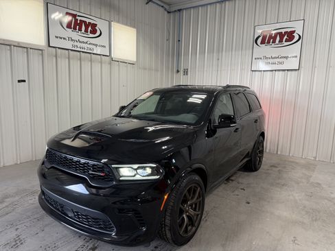 Used 2025 Dodge Durango R/T AWD/4WD image 16