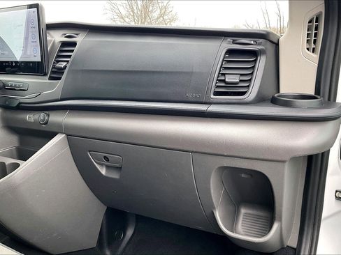 Used 2022 Ford Transit 350 XLT image 15