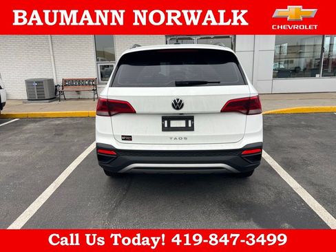 Used 2024 Volkswagen Taos S image 7