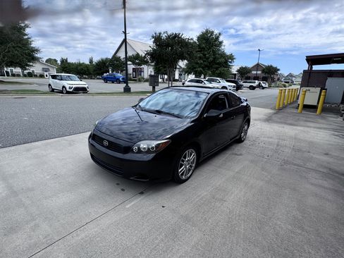 Used 2008 Scion tC Spec image 2