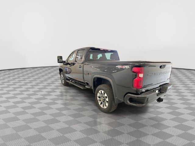 Certified 2022 Chevrolet Silverado 2500 Custom w/ Custom Convenience Package AWD/4WD image 9