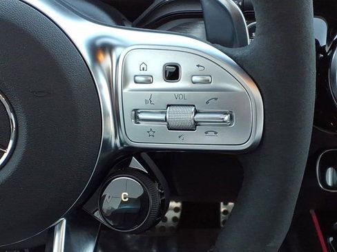 Certified 2023 Mercedes-Benz GLB 35 AMG 4MATIC image 10