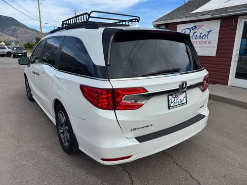 Used 2020 Honda Odyssey Touring image 3