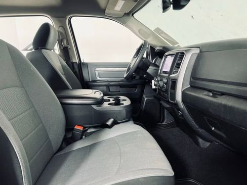 Used 2023 RAM 1500 Classic SLT w/ Electronics Group image 15