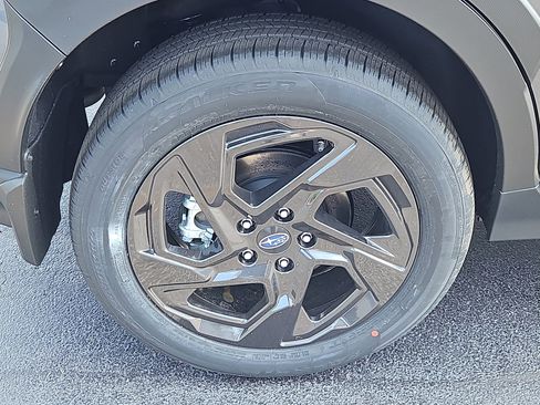 Used 2025 Subaru Crosstrek 2.5i Sport image 3