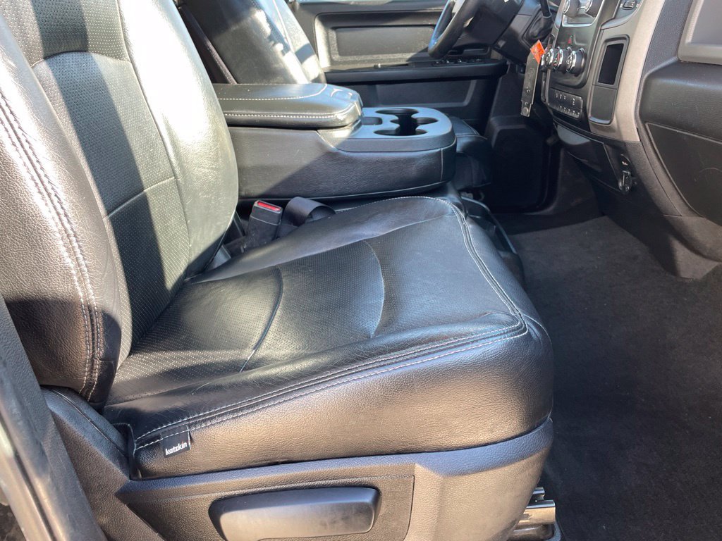 Used 2017 RAM 2500 Tradesman w/ Chrome Appearance Group AWD/4WD image 24
