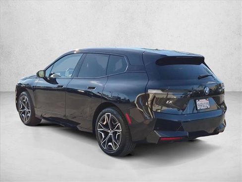Certified 2024 BMW iX xDrive50 w/ Premium Package AWD/4WD image 8