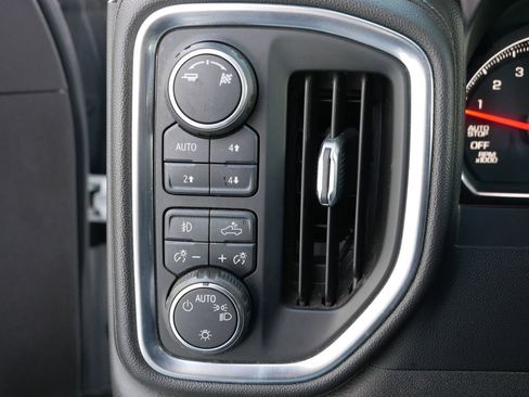 Used 2019 Chevrolet Silverado 1500 LT Trail Boss image 18