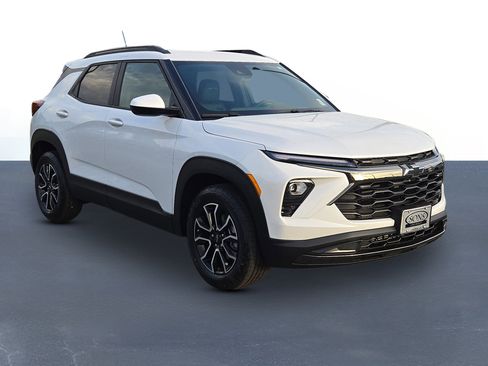New 2026 Chevrolet TrailBlazer ACTIV image 3