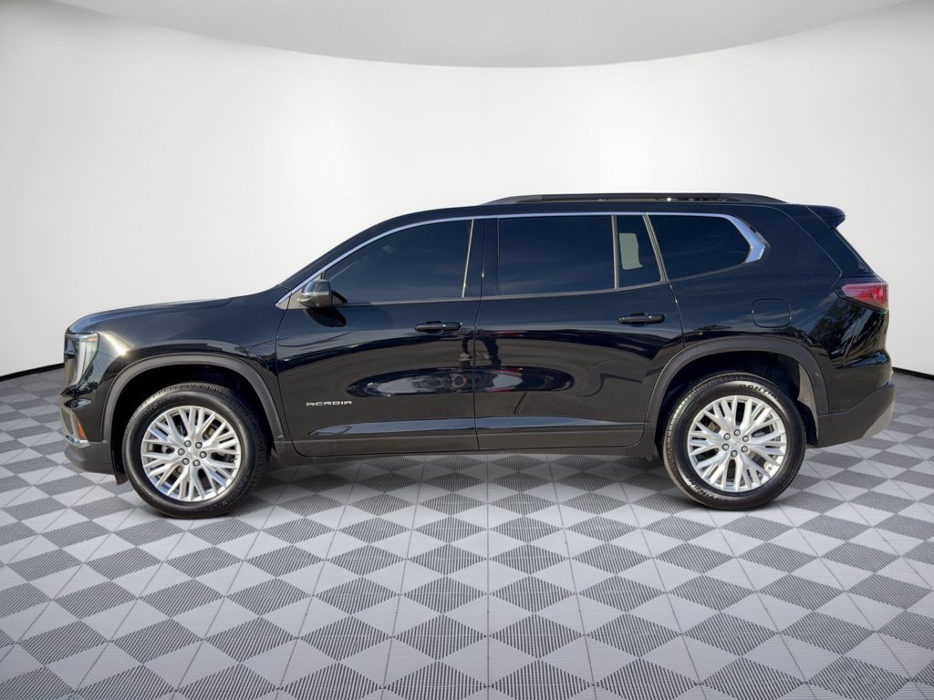 Certified 2026 GMC Acadia Elevation w/ Elevation Premium Package FWD image 2
