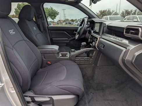 Used 2024 Toyota Tacoma TRD Sport RWD image 31