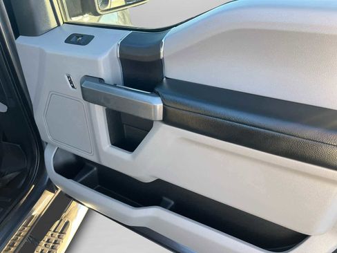 Used 2018 Ford F150 XLT image 18