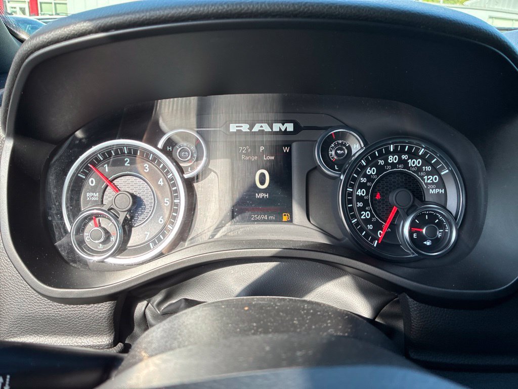 Used 2024 RAM 1500 Big Horn AWD/4WD image 17