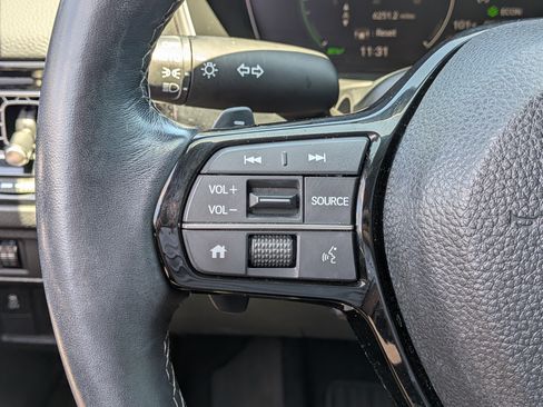 Used 2025 Honda Civic Sport image 25