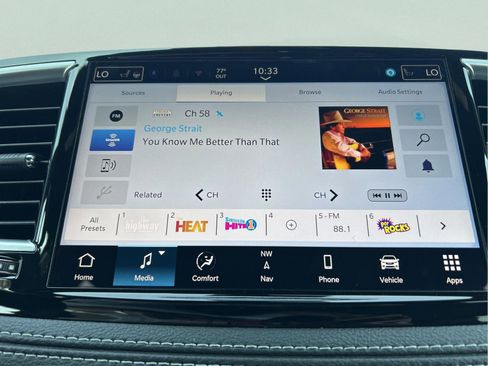 New 2026 Chrysler Pacifica Limited FWD image 27