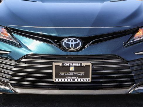 Used 2021 Toyota Camry LE w/ Convenience Package FWD image 9
